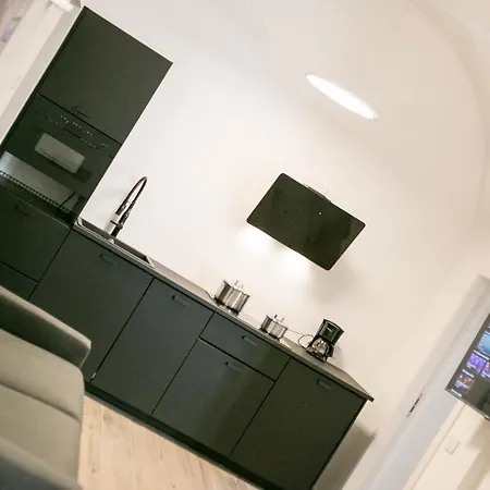 Διαμέρισμα Luxury Muse 1 & 2 *