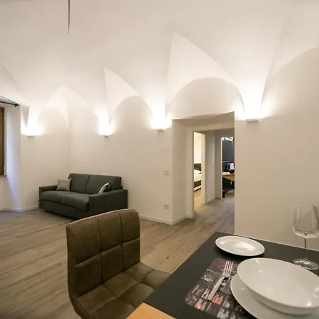 Luxury Muse 1 & 2 * Trento